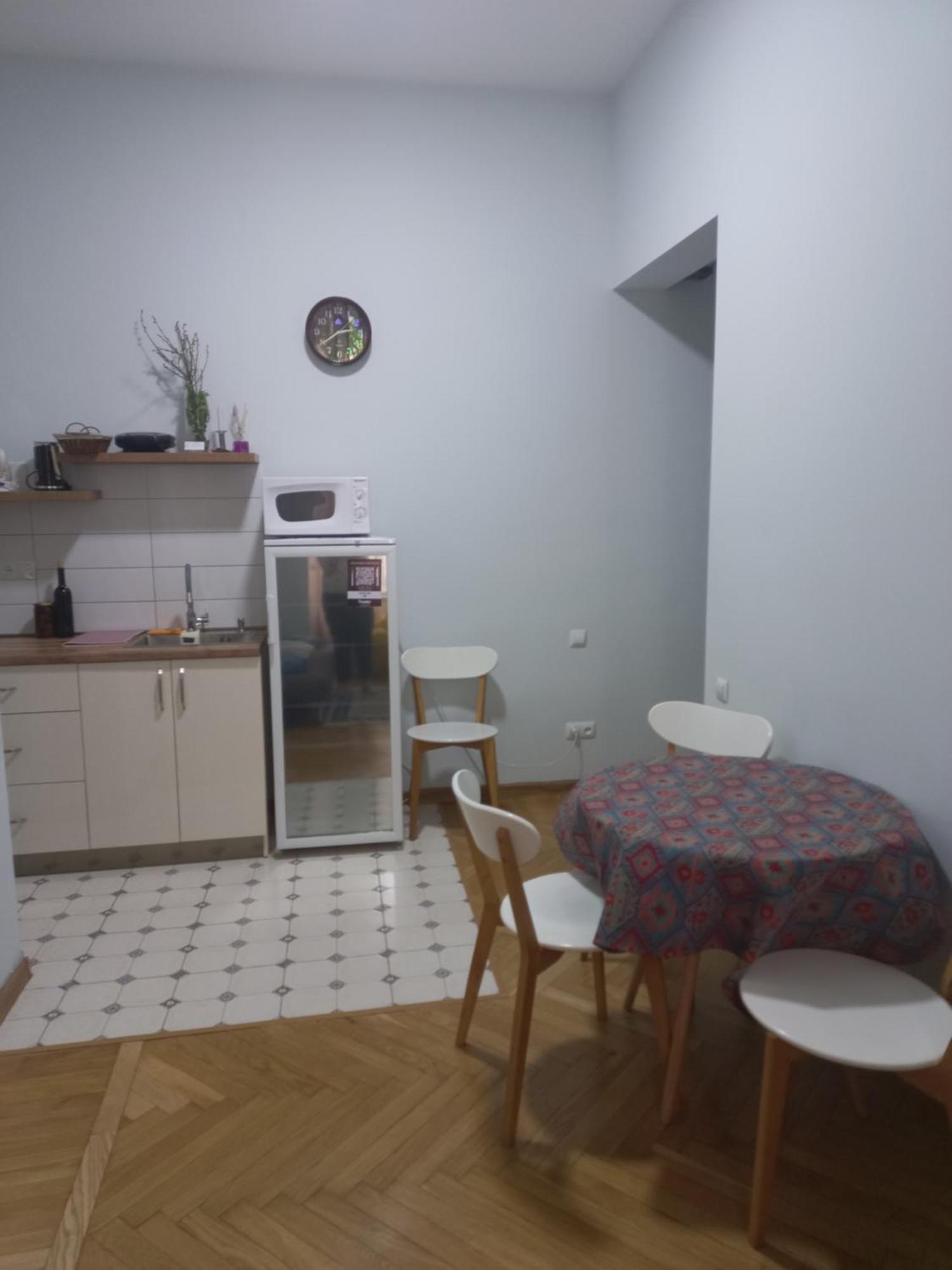 Apartment On Vera Tbilisi Bagian luar foto